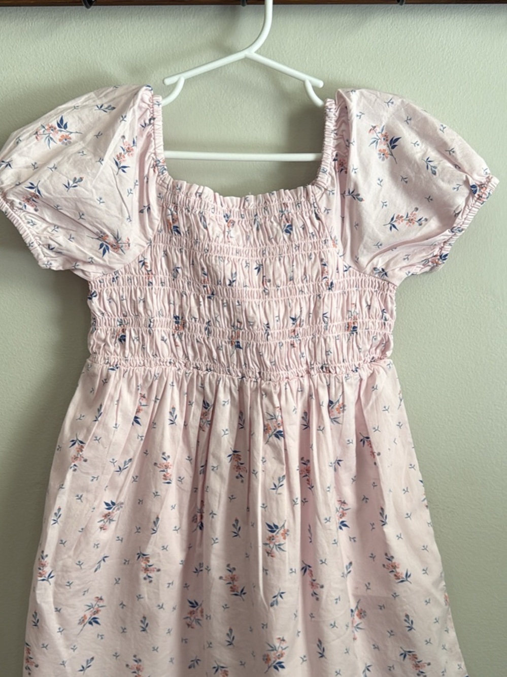 GAP Pink Floral Smocked Puff-Sleeve Dress